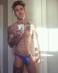 photo-thumb