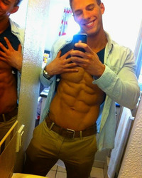 photo-thumb