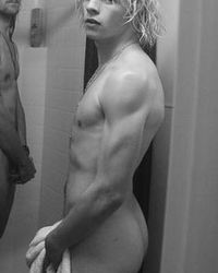 photo-thumb