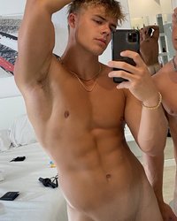 photo-thumb