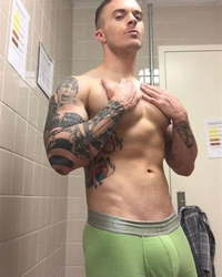 photo-thumb