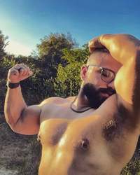photo-thumb