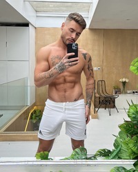 photo-thumb