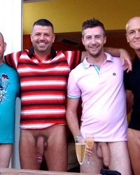 photo-thumb