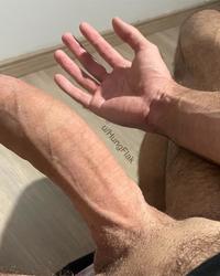 photo-thumb