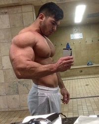 photo-thumb