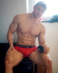 photo-thumb