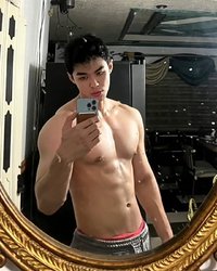 photo-thumb