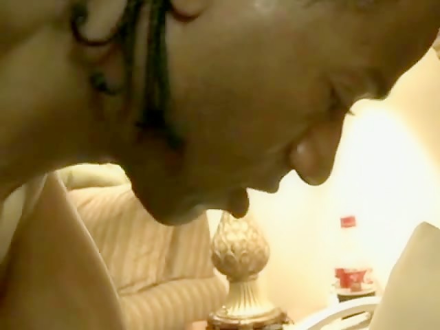 Thumb 12