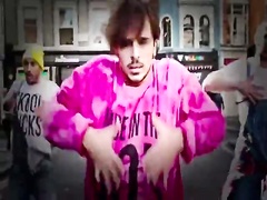 Thumb 8