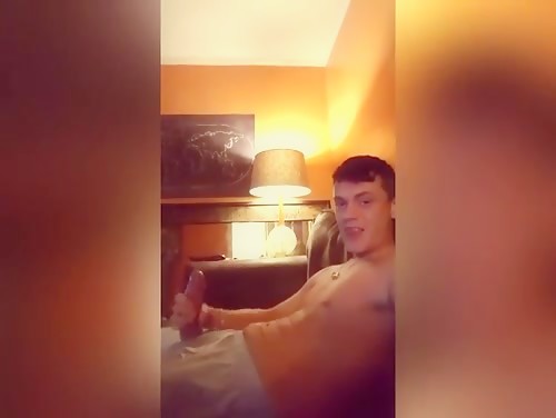 Cum Hither Look