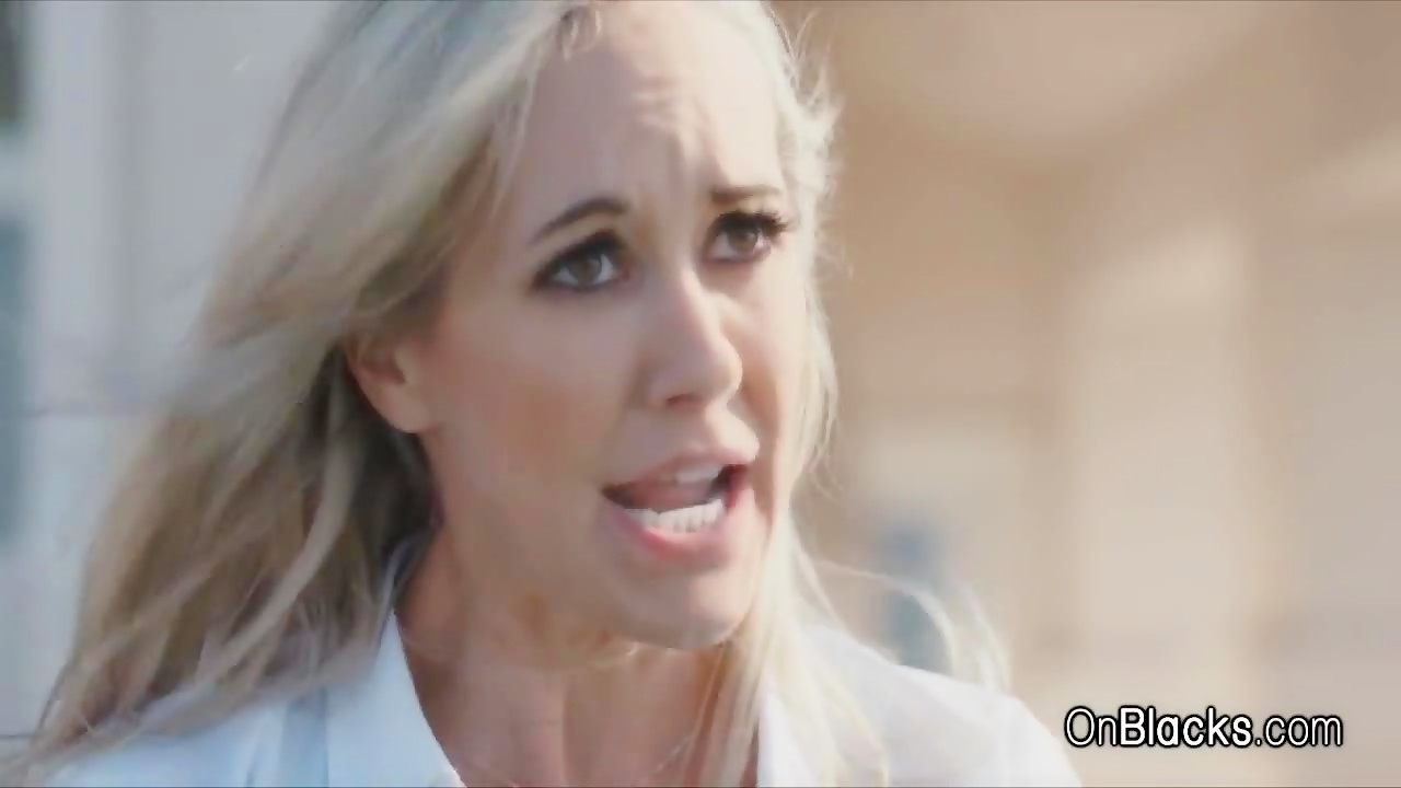 Bigtit Brandi Love pounding BBC neighbor