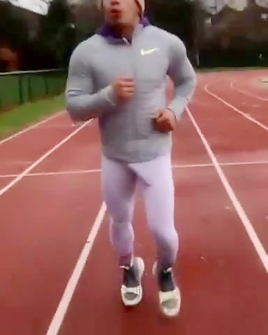 Athletic Dick Bulging Snake Showing