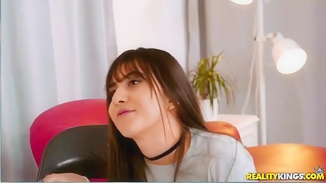 Thumb 7