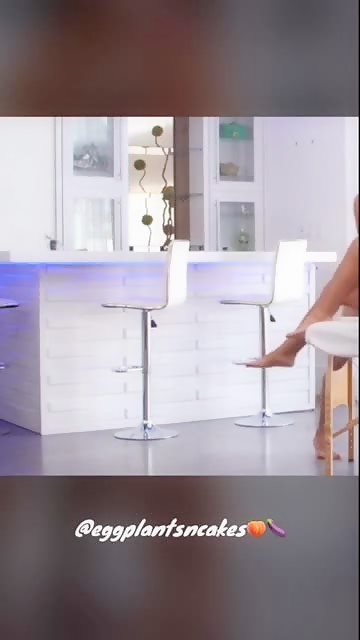 Thumb 11
