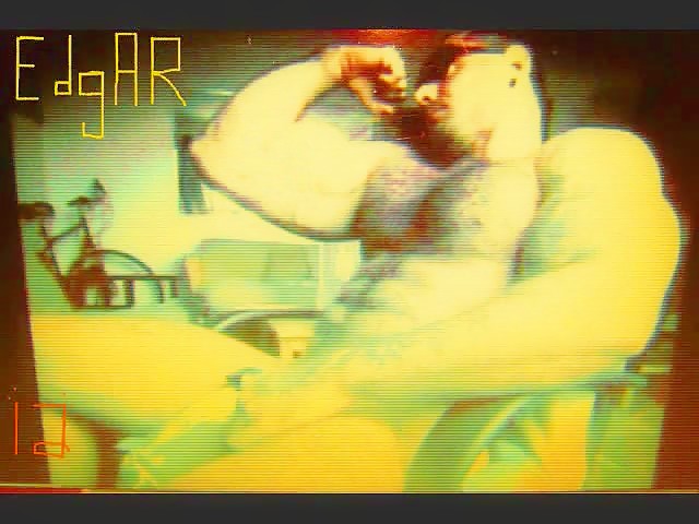 Thumb 16