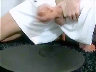 Thumb 16