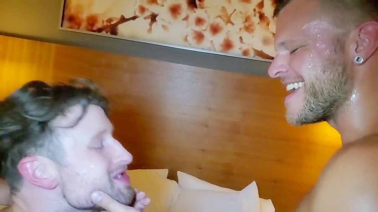 Thumb 16