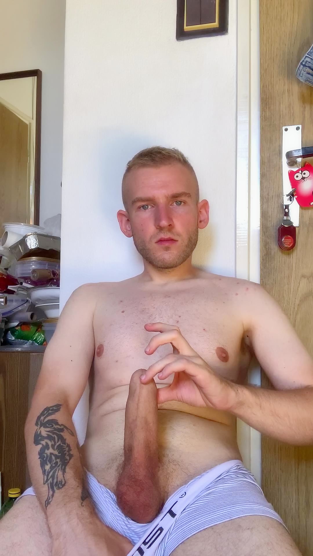 Wank so hard his huge brown cock