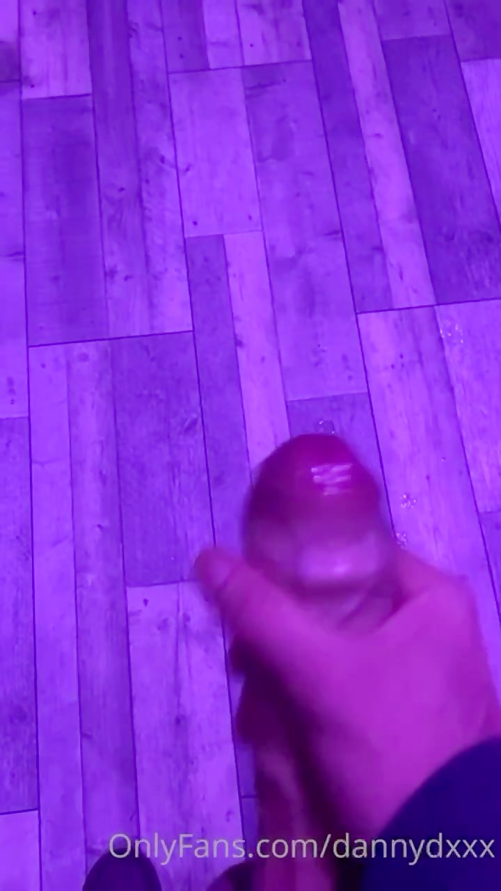 Thumb 16