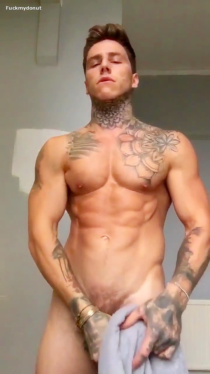 Young, fit and superhung