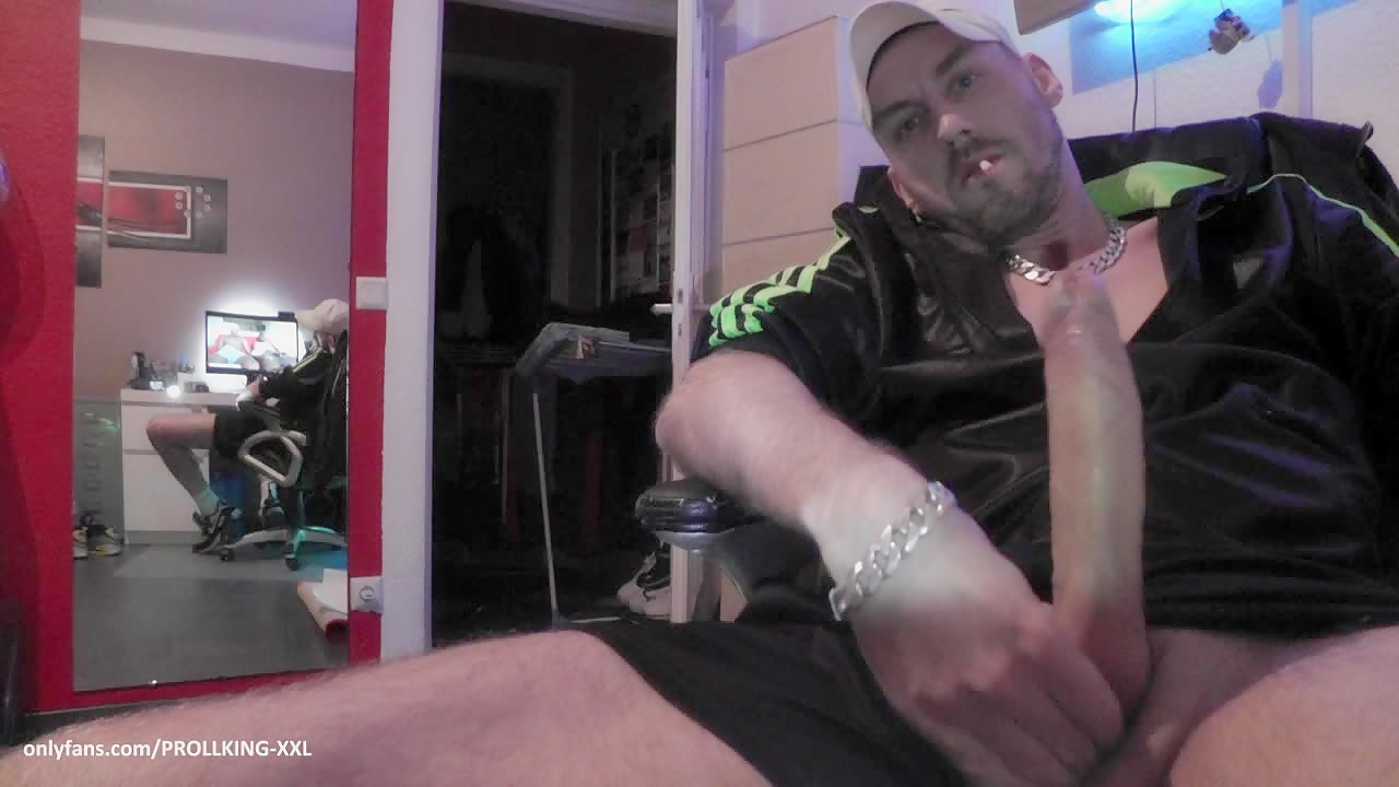 PROLLKING XXL - BIG COCK & AIRMAX 90 CUMSHOT