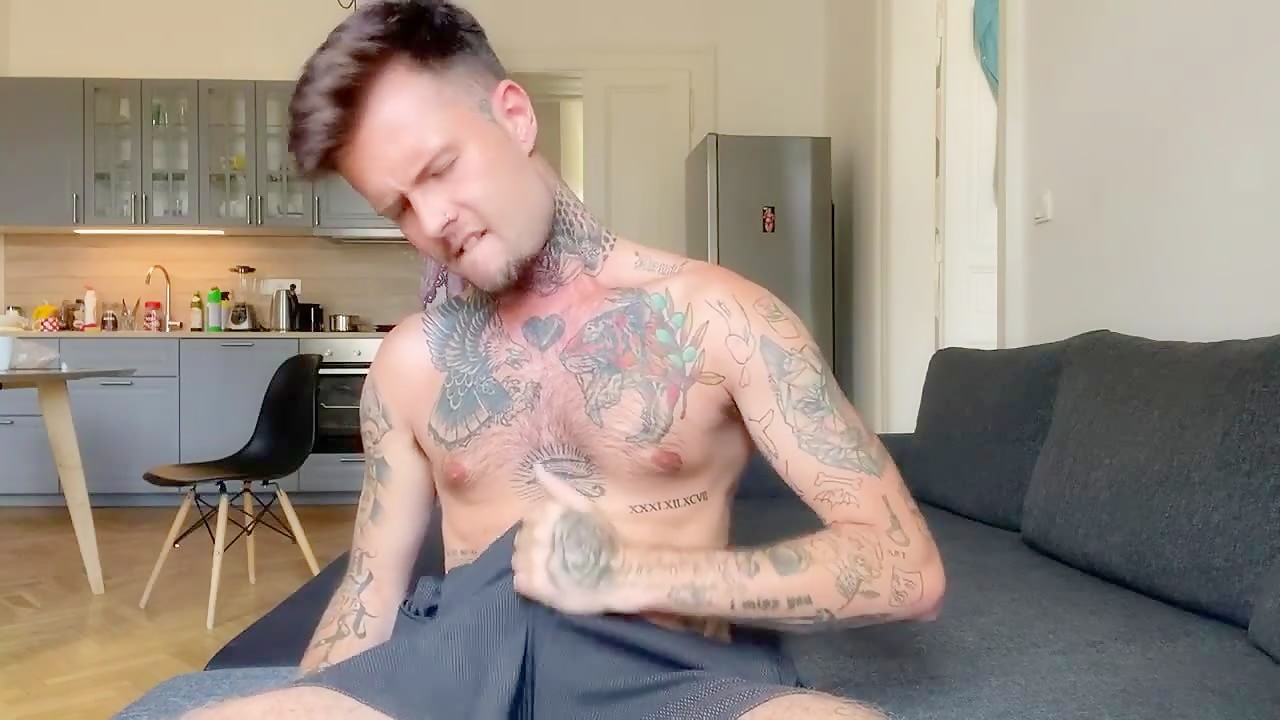 Emil Graae Jerks and Suck his Monstercock