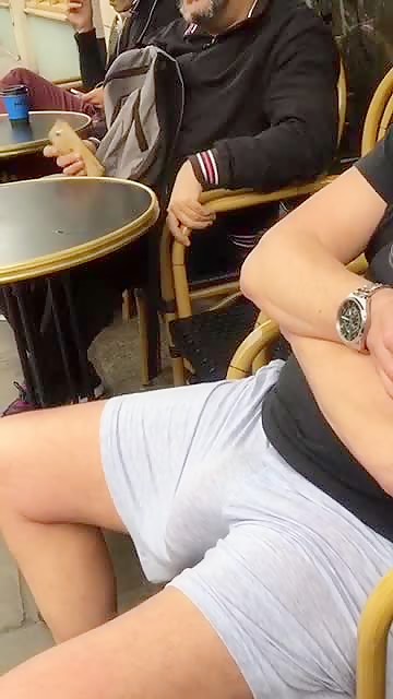 AMAZING Bulge!