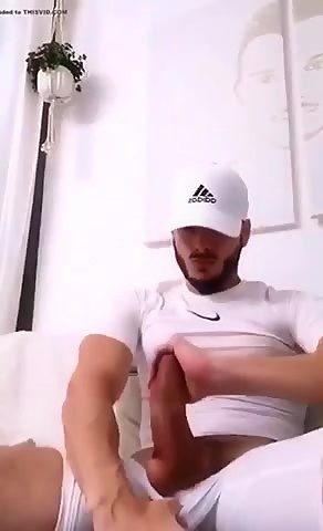 Thumb 11