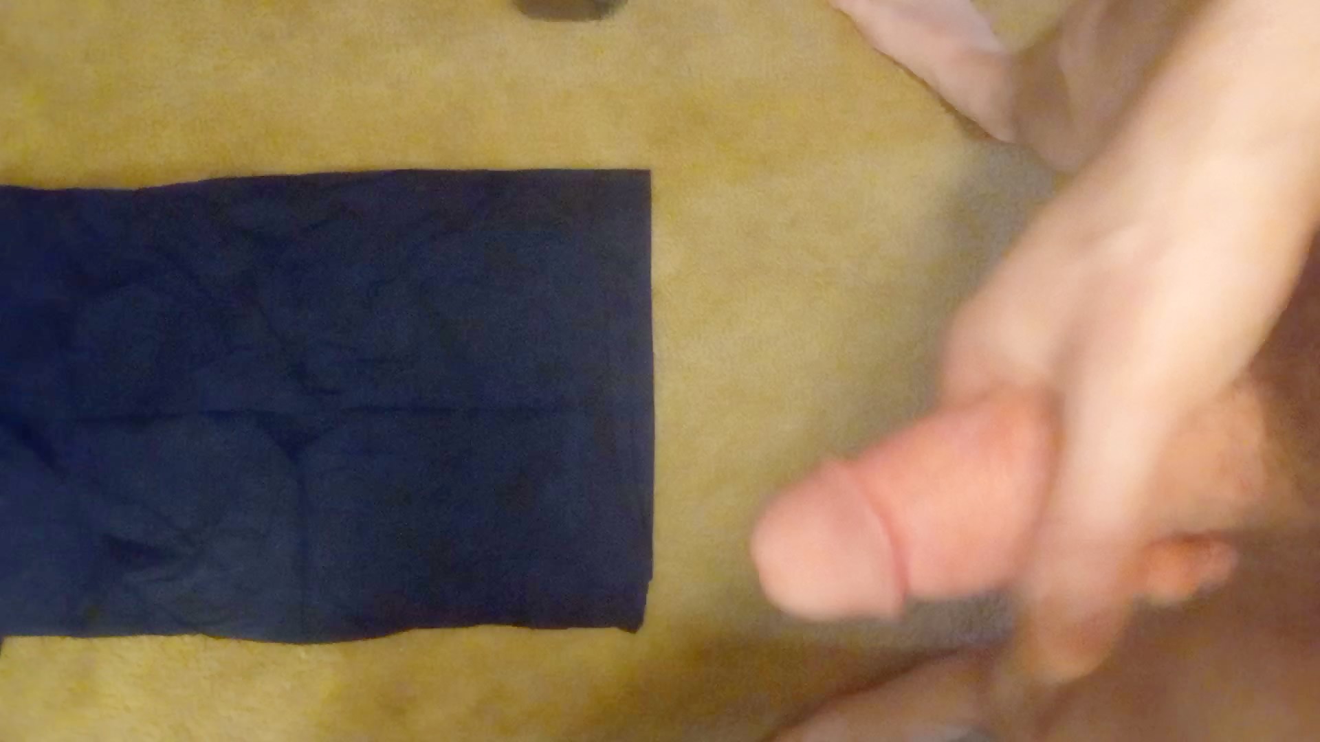 Thumb 12