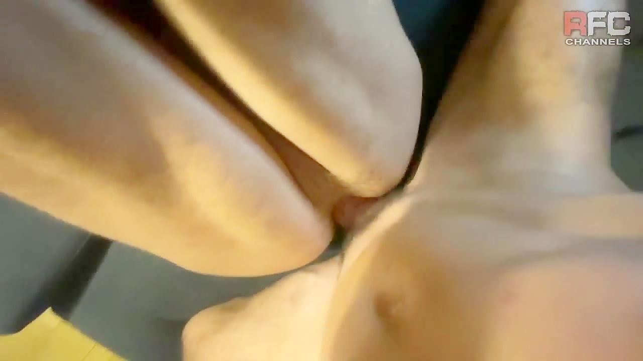 Thumb 11