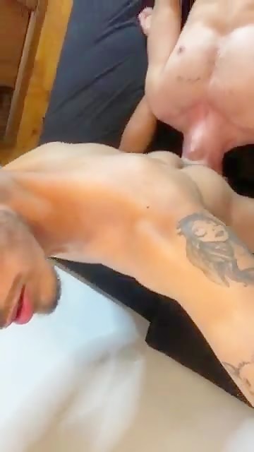 Thumb 12