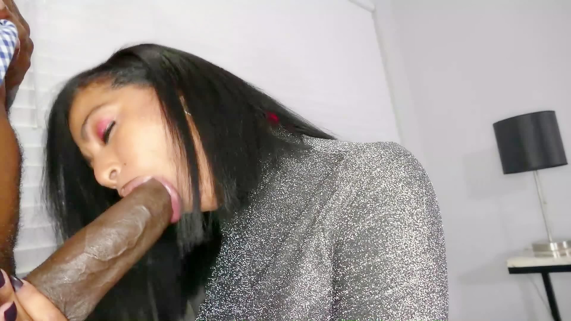 Thumb 7