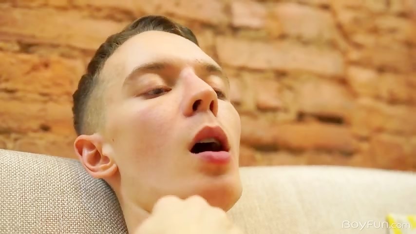 Thumb 11