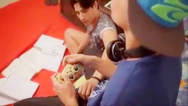 Hot alpha Latino twink tearing up his buddy