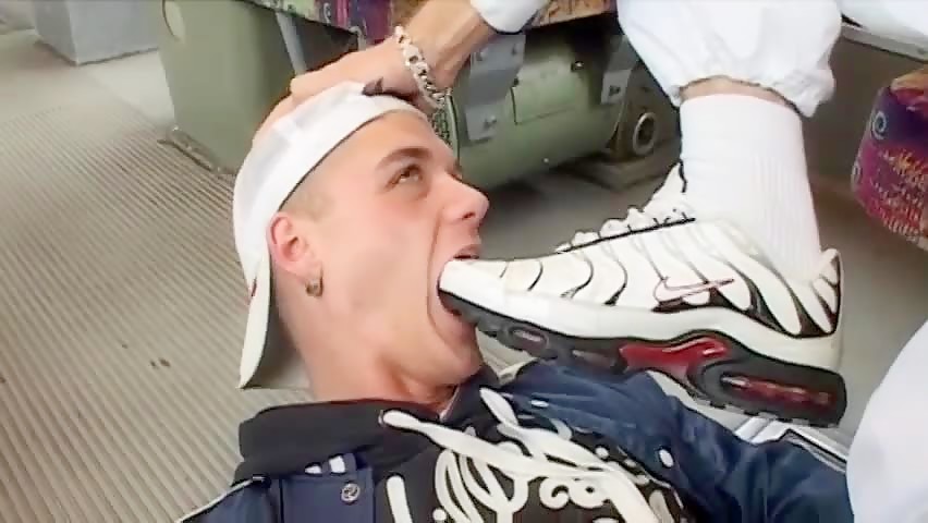 Thumb 10