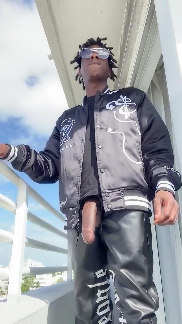 Thumb 16