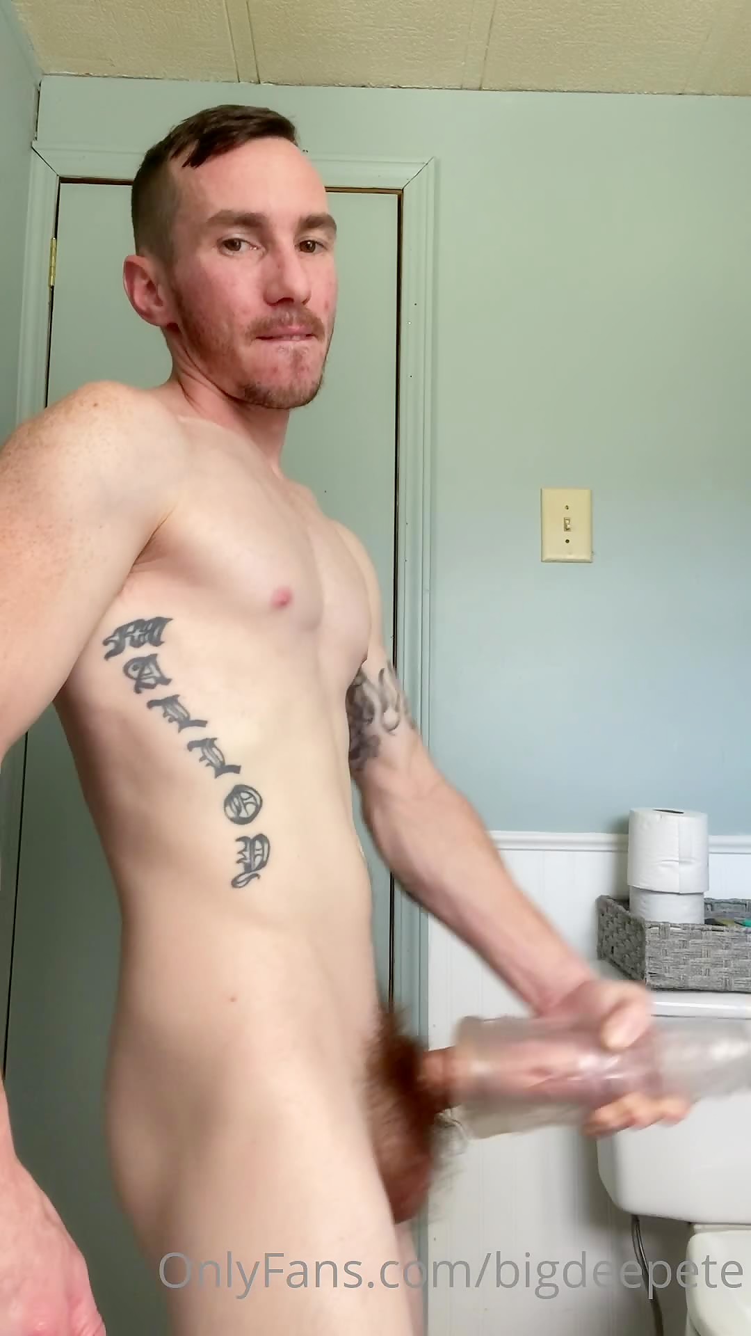 BigPete fux a fleshlight