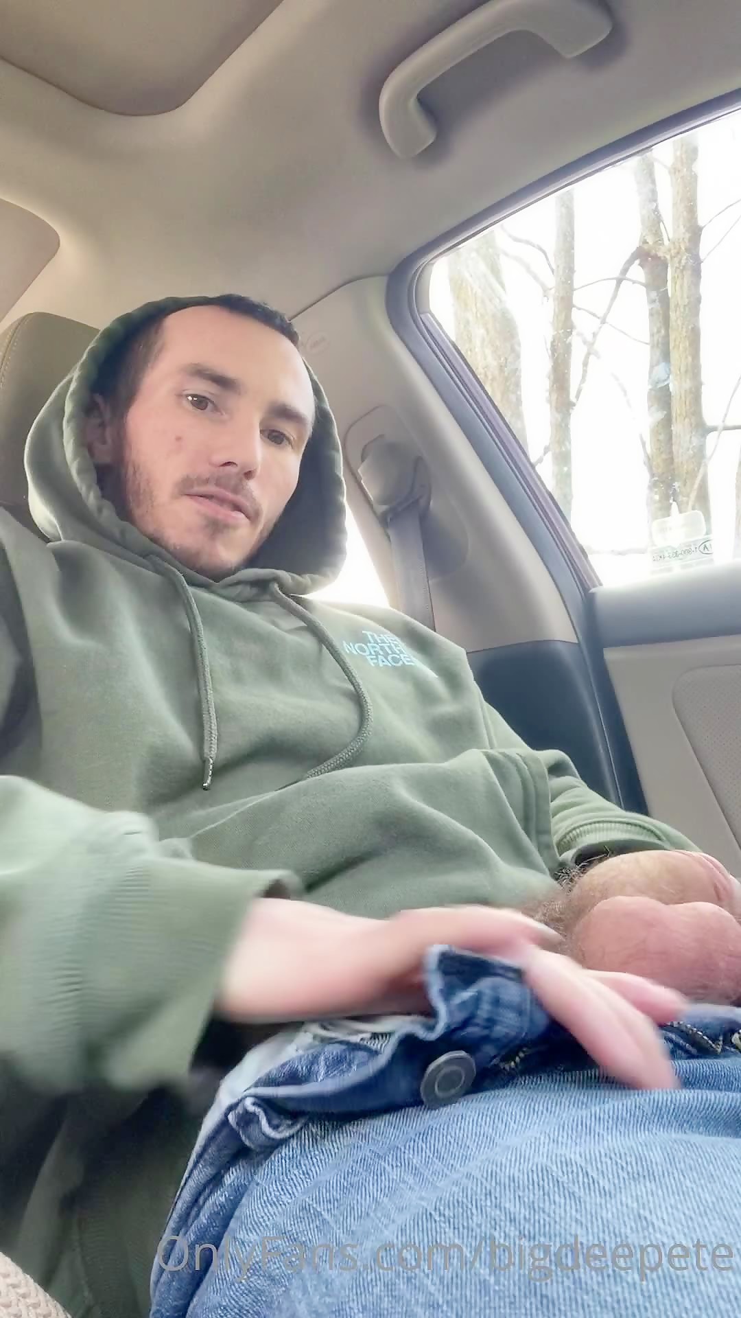 Pete jacks in a truck