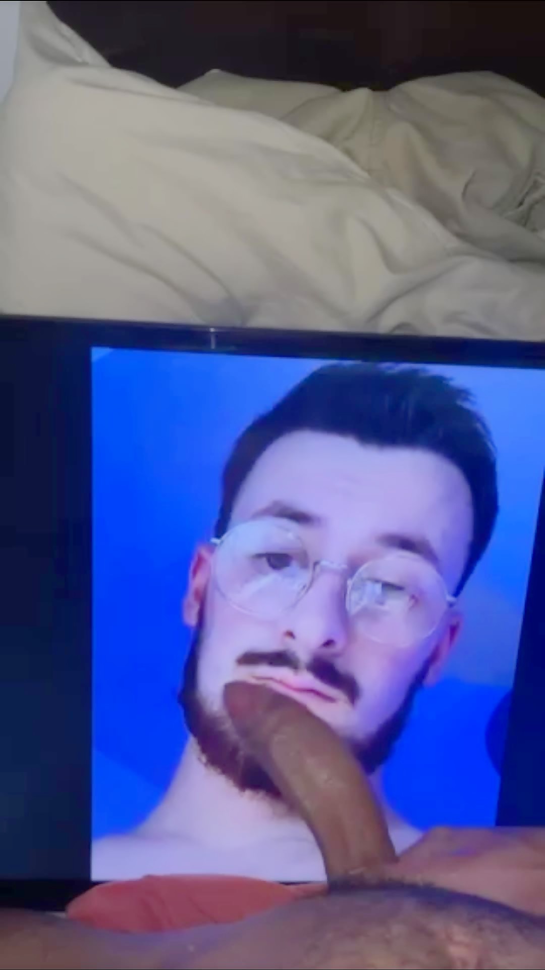 Thumb 7