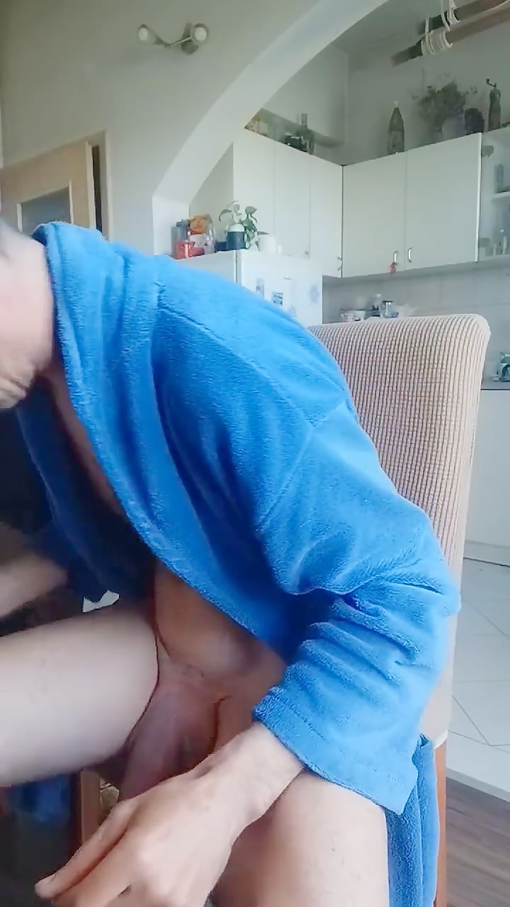 Thumb 17
