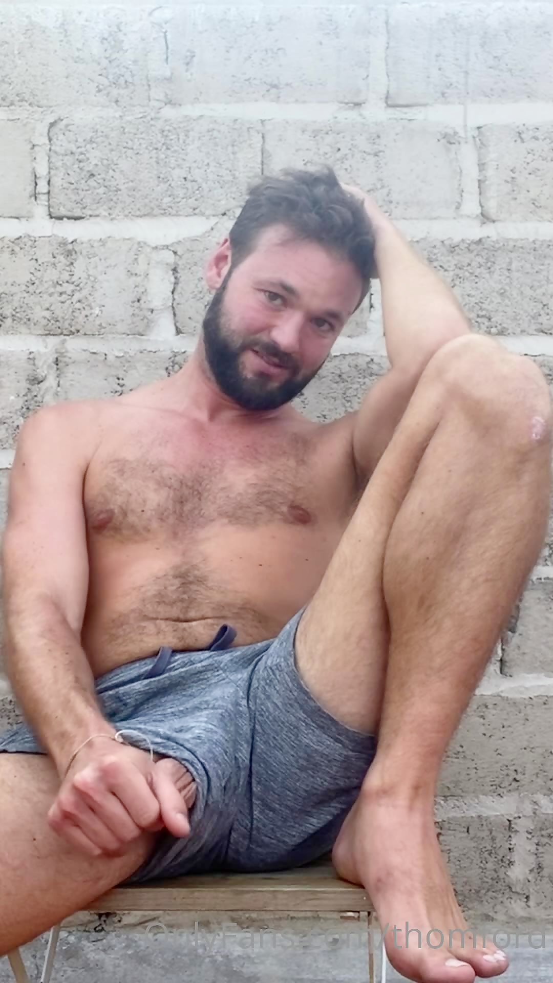 hung guy jerks on rooftop