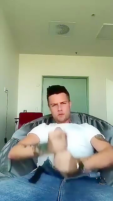 Thumb 14