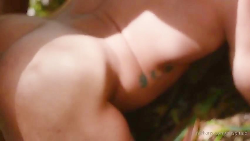 Thumb 16