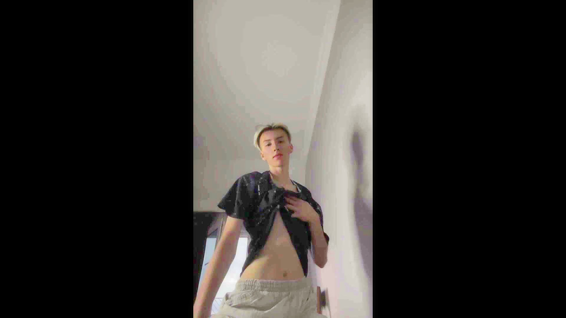 Thumb 12