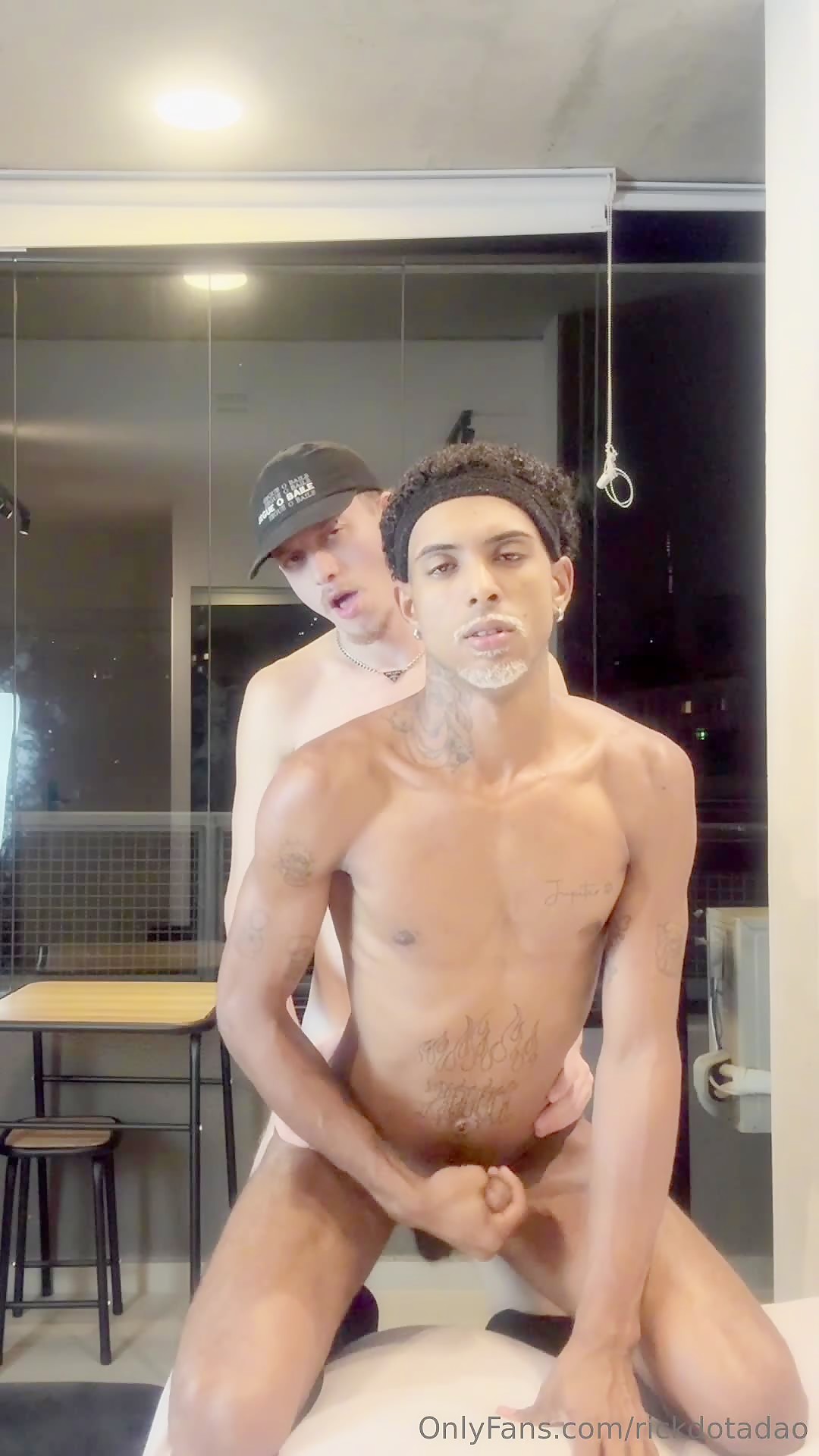 Thumb 14