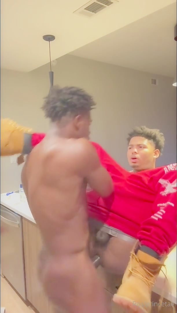 Thumb 11