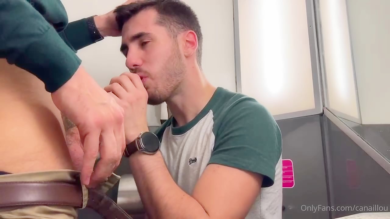 Thumb 9