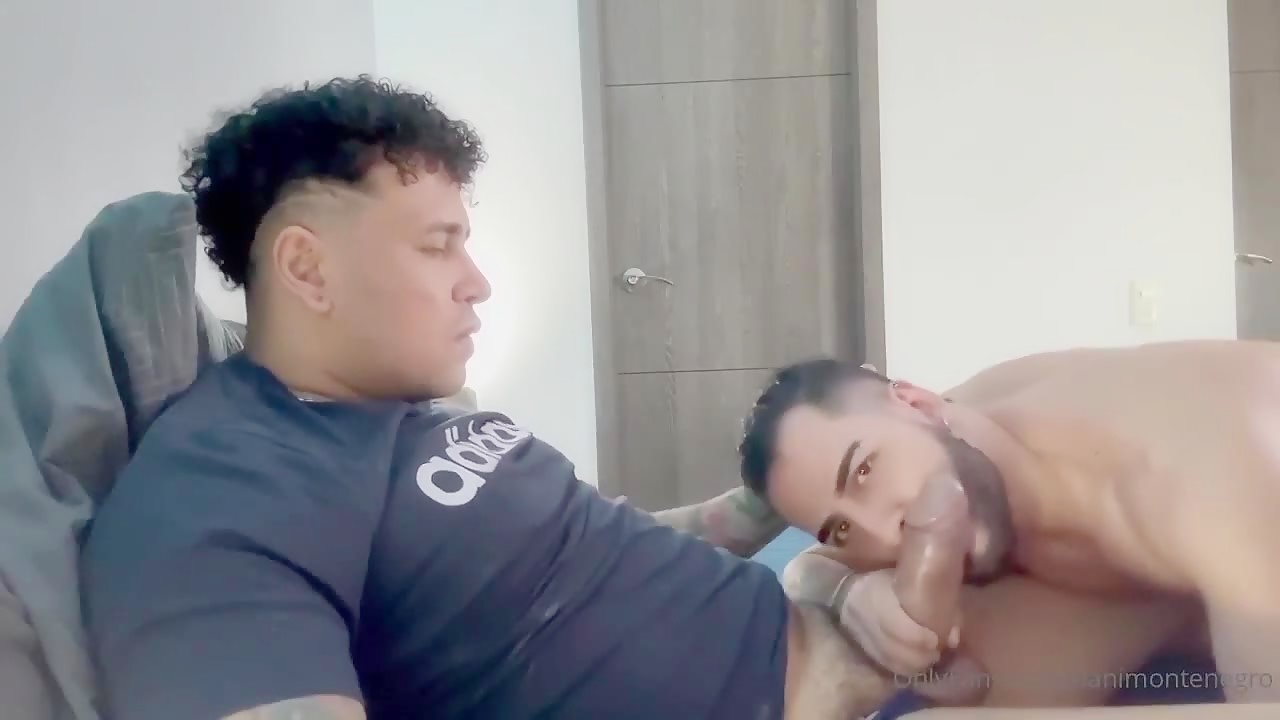 Thickly Hung Uncut Stud Fucks & Breeds His Bro