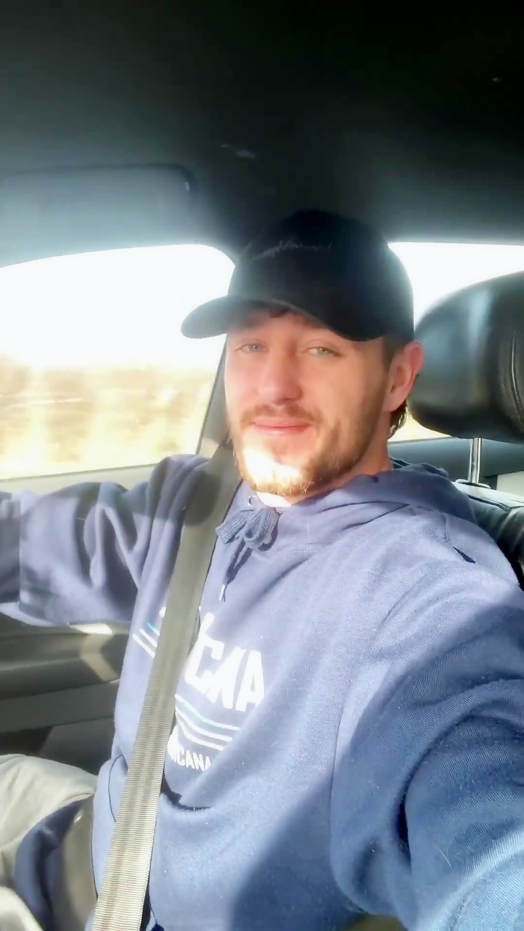 Hot Hung Uber Driver Takes a Wank Break